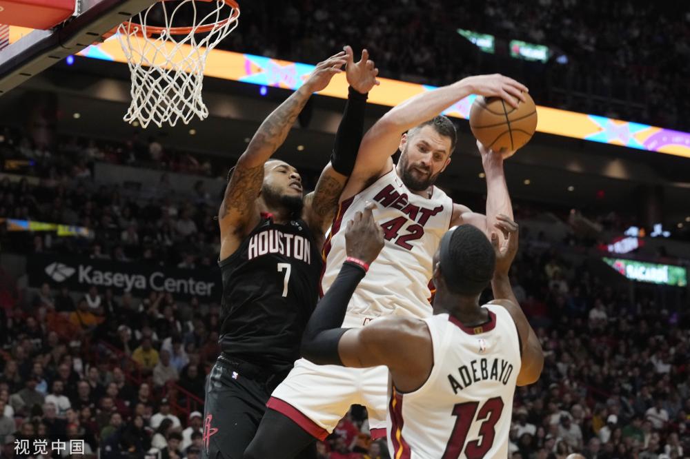 在告别球场 在告别球场